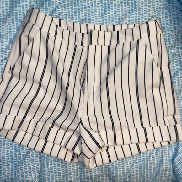 forever 21 shorts - Picture 2 of 6
